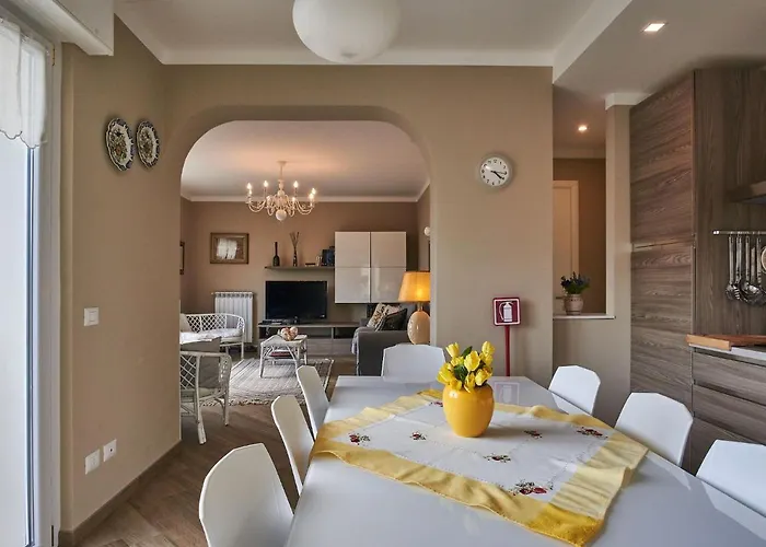 Anna By Interhome Feriehus Luino